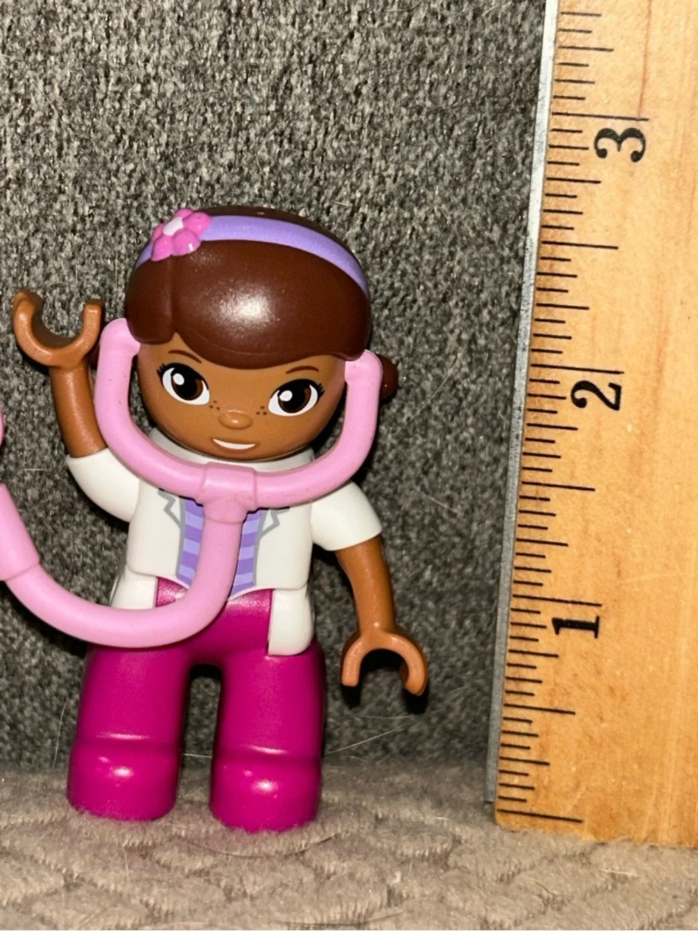 LEGO DUPLO DOC McSTUFFINS DOCTOR NURSE Set 2.5
